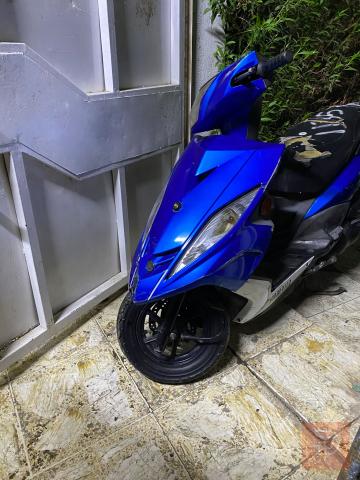 GTR وكالة مكفولة احمر للبيع في بغداد