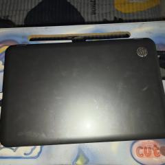 لابتوب hp للدراسة مستعمل للبيع في بغداد