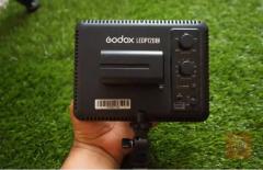 إضاءة Godox LEDP120C احترافية للبيع في بغداد