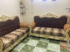 ١٠ مقاعد في بغداد العطيفيه مستعمل للبيع