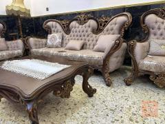 هوم سنتر تخم ملكي 10 مقاعد مع طبله وسطيه مستعمل للبيع في بغداد