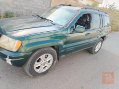 جيب شيروكي موديل 2000 للبيع في الديوانية