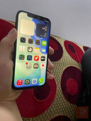 ابل آيفون 12 عادي مستعمل للبيع في بغداد