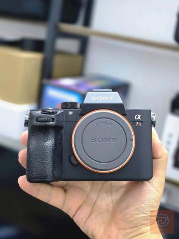 Sony A7Riii مستعمل للبيع في ذي قار