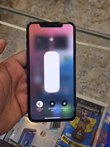ايفون XS Max ذاكرة 256 مستعمل للبيع في النجف الأشرف