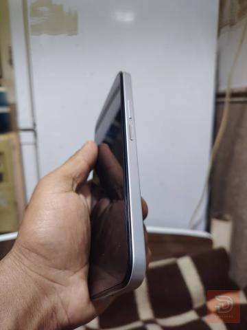هونر x6c لون ابيض نظيف مستعمل للبيع في بغداد