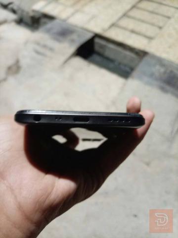 realme 8i مستعمل للبيع في نينوى