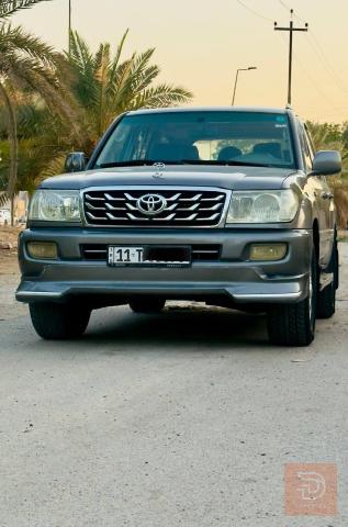 تويوتا لاندكروزر 1999 نظيف جدا للبيع في بغداد