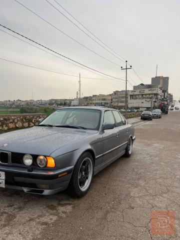 فانوس موديل 1992 للبيع في دهوك