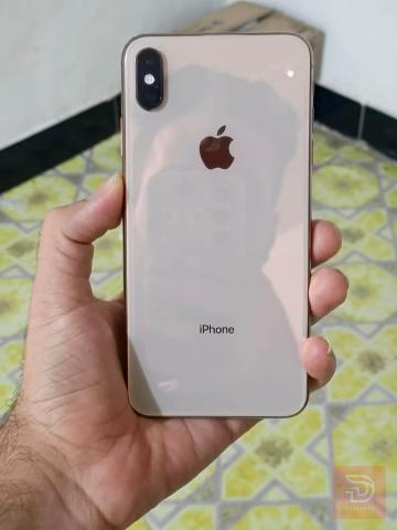 ابل ايفون XS Max ذاكرة 256 غيغا مستعمل للبيع في البصرة