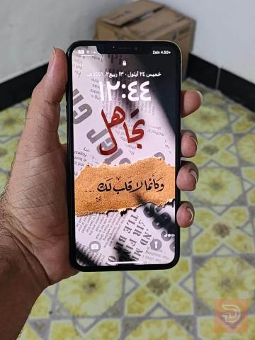 ابل ايفون XS Max ذاكرة 256 غيغا مستعمل للبيع في البصرة