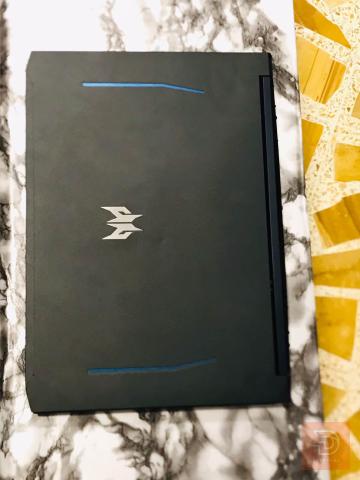 لابتوب Acer Predator بمواصفات قوية مستعمل للبيع في نينوى
