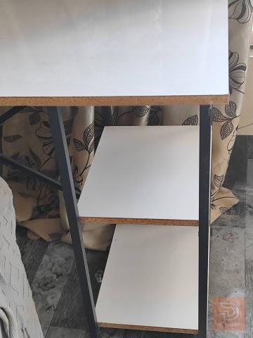 ميز دراسي مع كرسي للبيع في كربلاء المقدسة