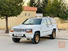 جيب شروكي موديل 95 V8 للبيع في كركوك