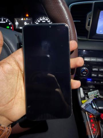 ايفون XS MAX ذهبي 512 للبيع في بغداد