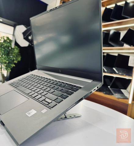 HP ZBook Studio 15 G7 مستعمل للبيع في نينوى