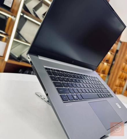 HP ZBook Studio 15 G7 مستعمل للبيع في نينوى