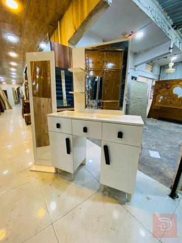 أثاث ومفروشات منزلية