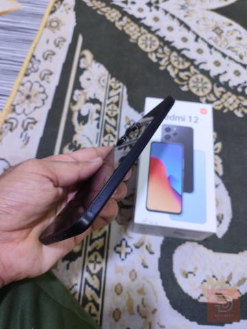 شاومي 12 ذاكرة 256 مستعمل للبيع في البصرة