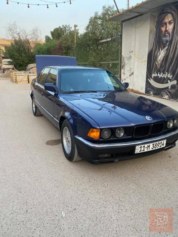 سيارة V8 وارد ياباني 1993