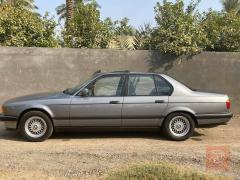 BMW 735 موديل 1990 للبيع في بغداد