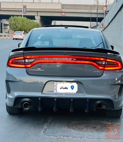 دوج جارجر 2018 لون سمنتي للبيع في بغداد