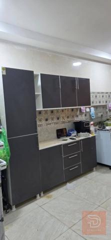 كاونتر بحالة جيدة مستعمل للبيع في بغداد
