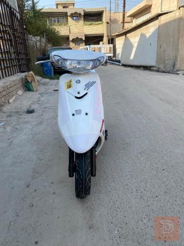 دراجة سبايزر رياضية لون ابيض جديد للبيع في بغداد