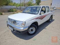 نيسان بيكب دبل قمارة موديل 2002 للبيع في كركوك