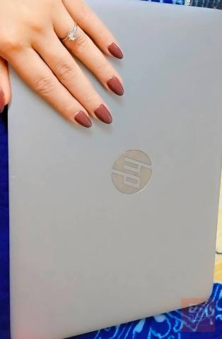 لابتوب HP EliteBook 820 G4 للبيع في نينوى