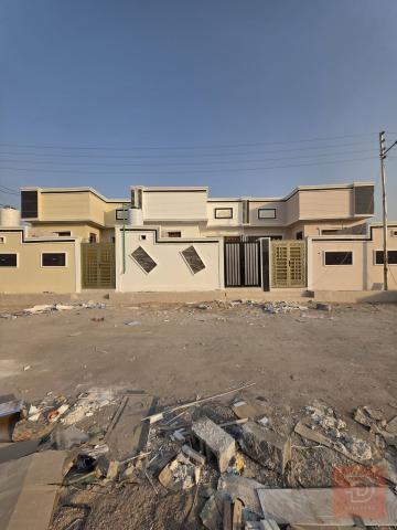 3 دور سكن مساحة 180 م للبيع في البصرة