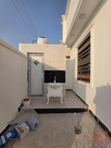 3 دور سكن مساحة 180 م للبيع في البصرة