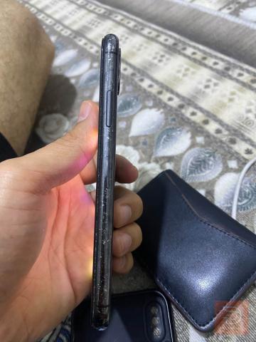 جهاز x عادي ذاكرة 256 مستعمل للبيع في بغداد