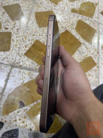 ايفون 16 برو ماكس نظيف مستعمل للبيع في نينوى