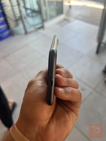 apple iPhone 11 مستعمل للبيع في النجف الأشرف