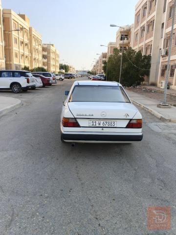 مرسيدس دب مديل 89 للبيع في ذي قار