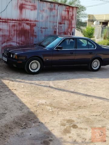 BMW 525 نظيفة ومعدلة 1995 للبيع في بغداد