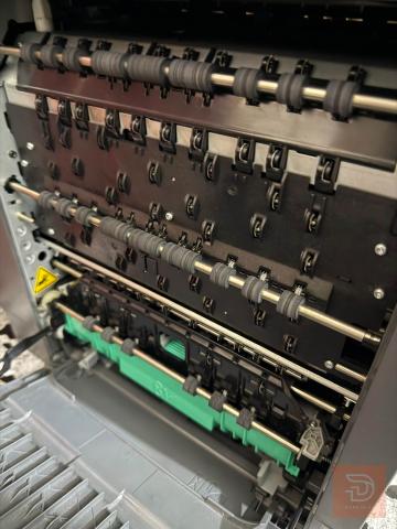 طابعة HP 586 نظيفة جدا مستعمل للبيع في بغداد