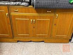 بوفيه نظيفة أو جديد للبيع في بغداد