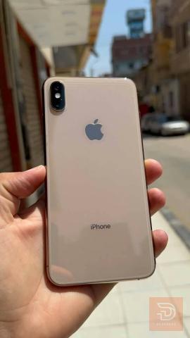 ايفون xs max مساحة 512 جديد للبيع في بغداد