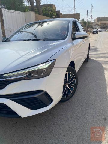 MG 5 plus 2025 لون أبيض للبيع في بغداد