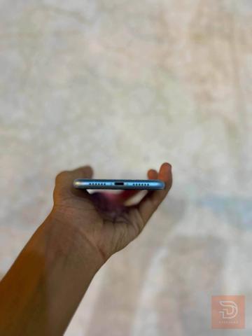 أيفون XR لون سمائي 128 غيغا للبيع في النجف الأشرف