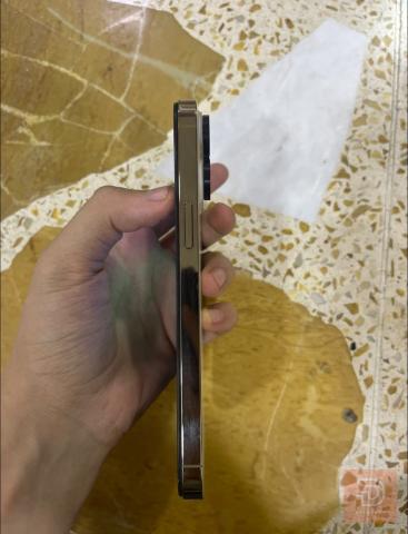 ايفون 14 برو ماكس 256 جيجا مستعمل للبيع في نينوى