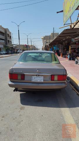 مرسيدس جامبو 300SE 1990 للمقايضة في الأنبار