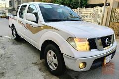 نيسان نيفارا 2014 للبيع في بغداد