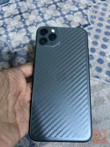 ايفون 11pro max ذاكرة 256 مستعمل للبيع في بغداد