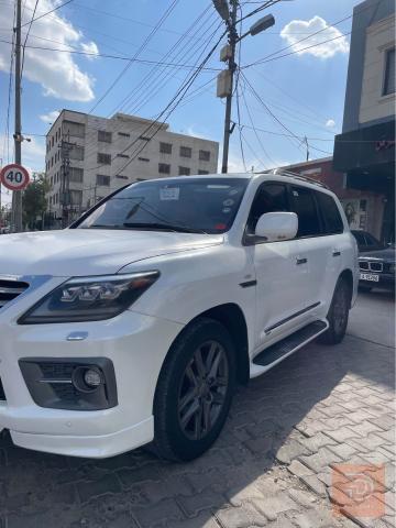 لكزس LX 570 موديل 2011 محدث 2015 للبيع في كركوك