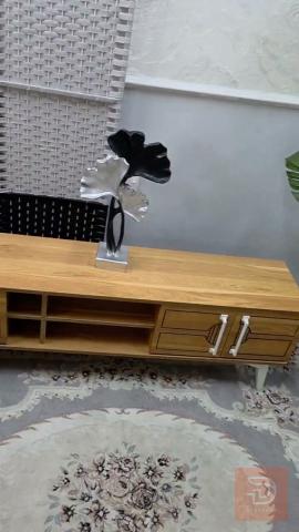 ميز شاشة بتصميم مودرن ١٦٠ سم للبيع في بغداد