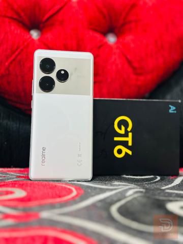 Realme gt6 بكج متكامل جديد للبيع في نينوى