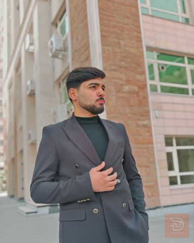 باحث عن عمل